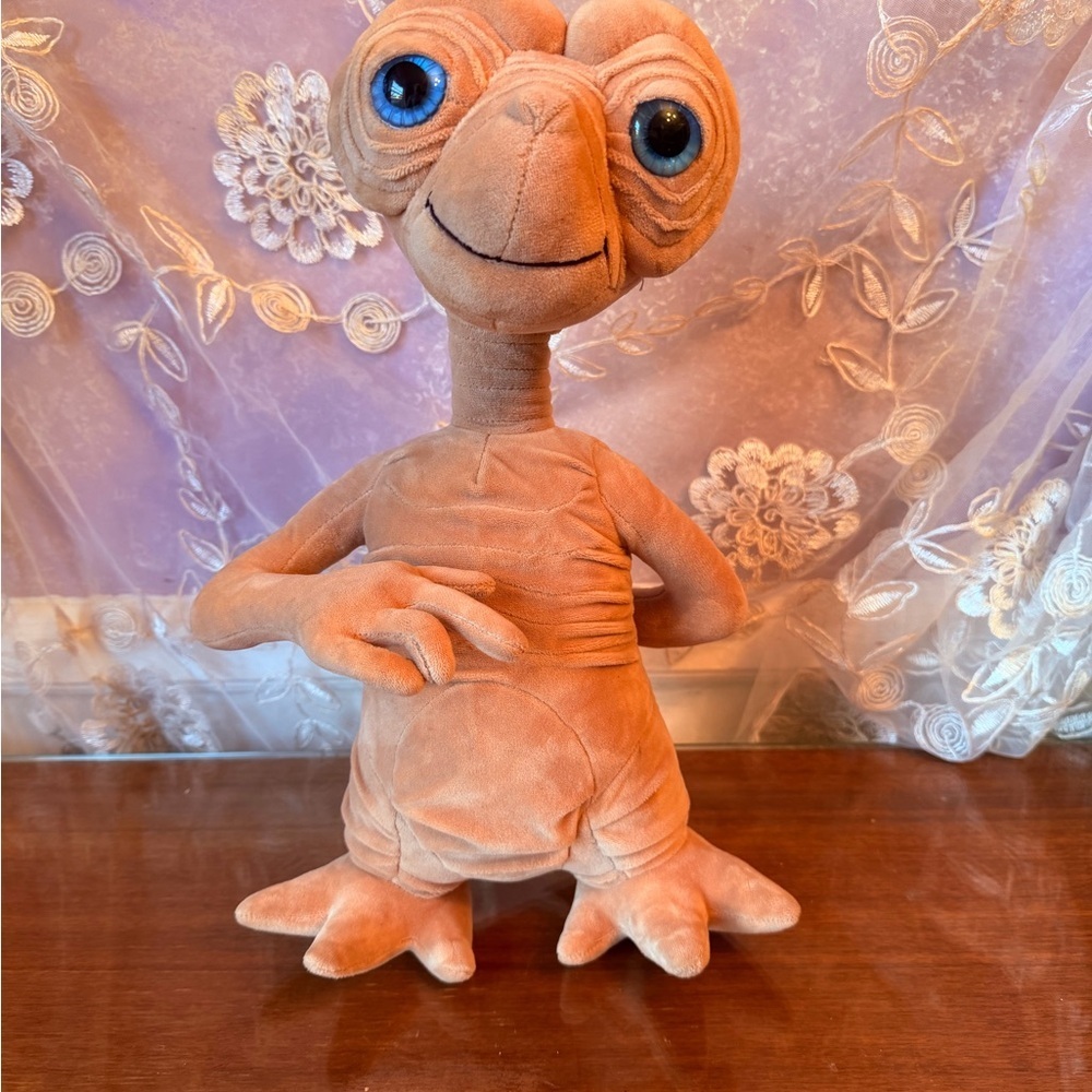 ET from Universal Studios!